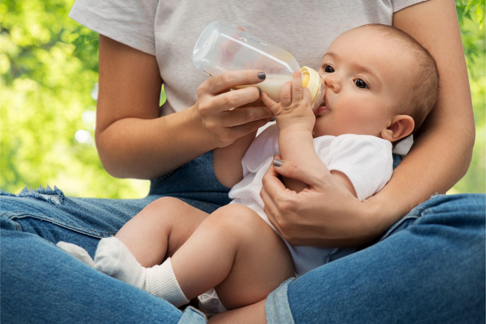 Pormules infantiles exposées: de nouvelles recherches trouvent des défauts dans les allégations de santé