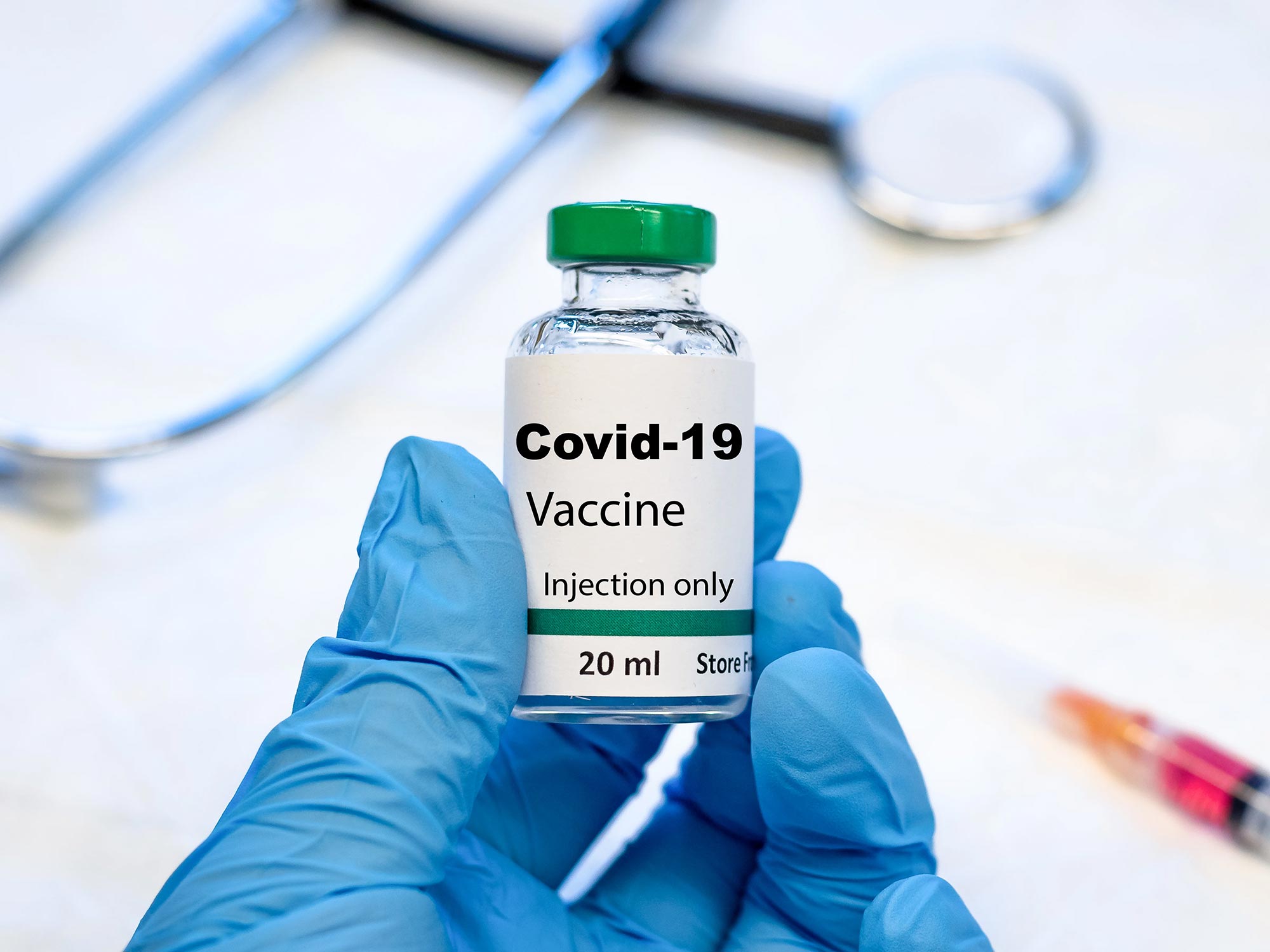 La dépression et le stress pourraient atténuer l'efficacité des vaccins Covid-19: les interventions pourraient stimuler l'immunité
