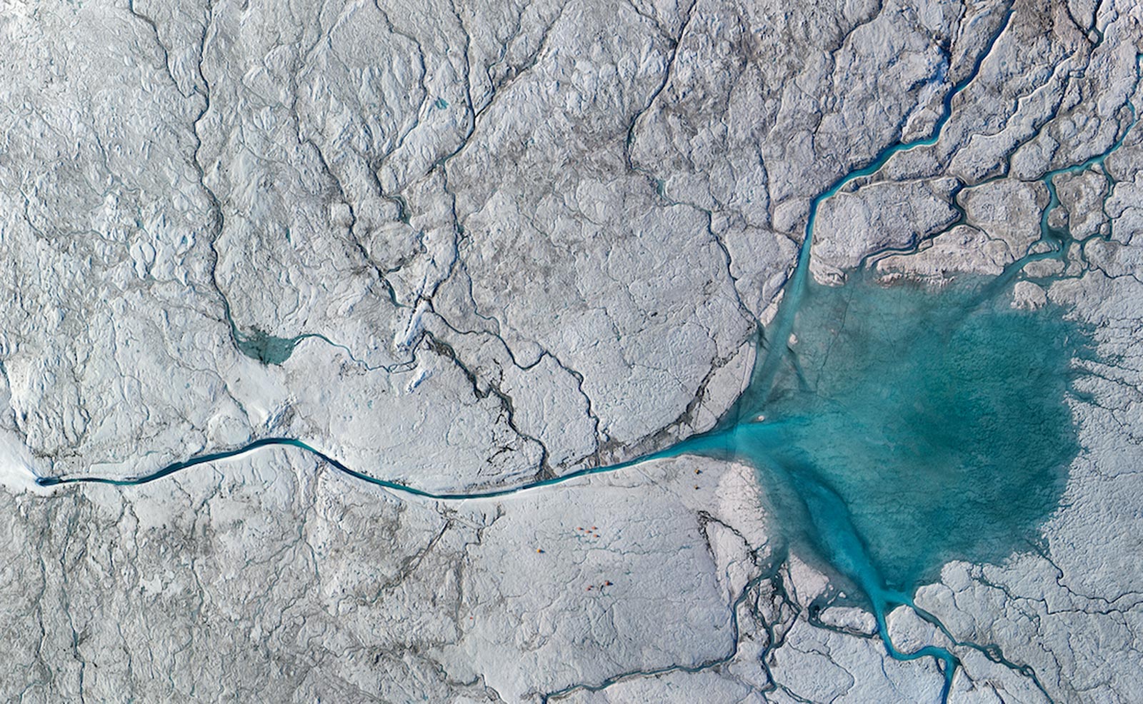Ce qu'une rivière glaciaire révèle sur la calotte glaciaire du Groenland et l'élévation mondiale du niveau de la mer