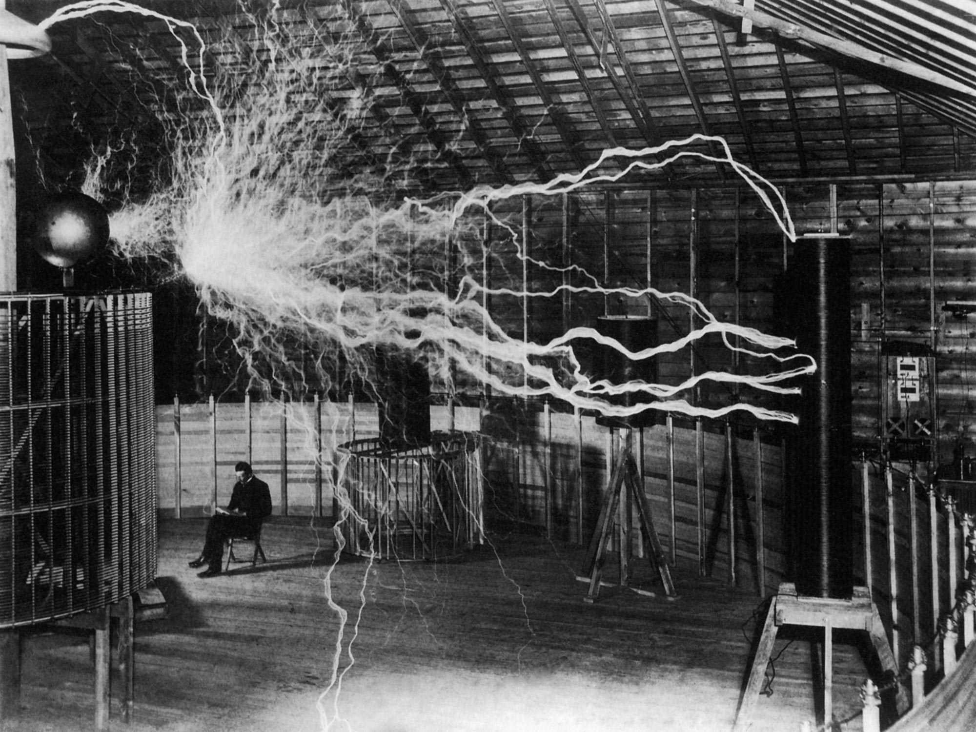 Les scientifiques explorent les routes de Tesla non prises 