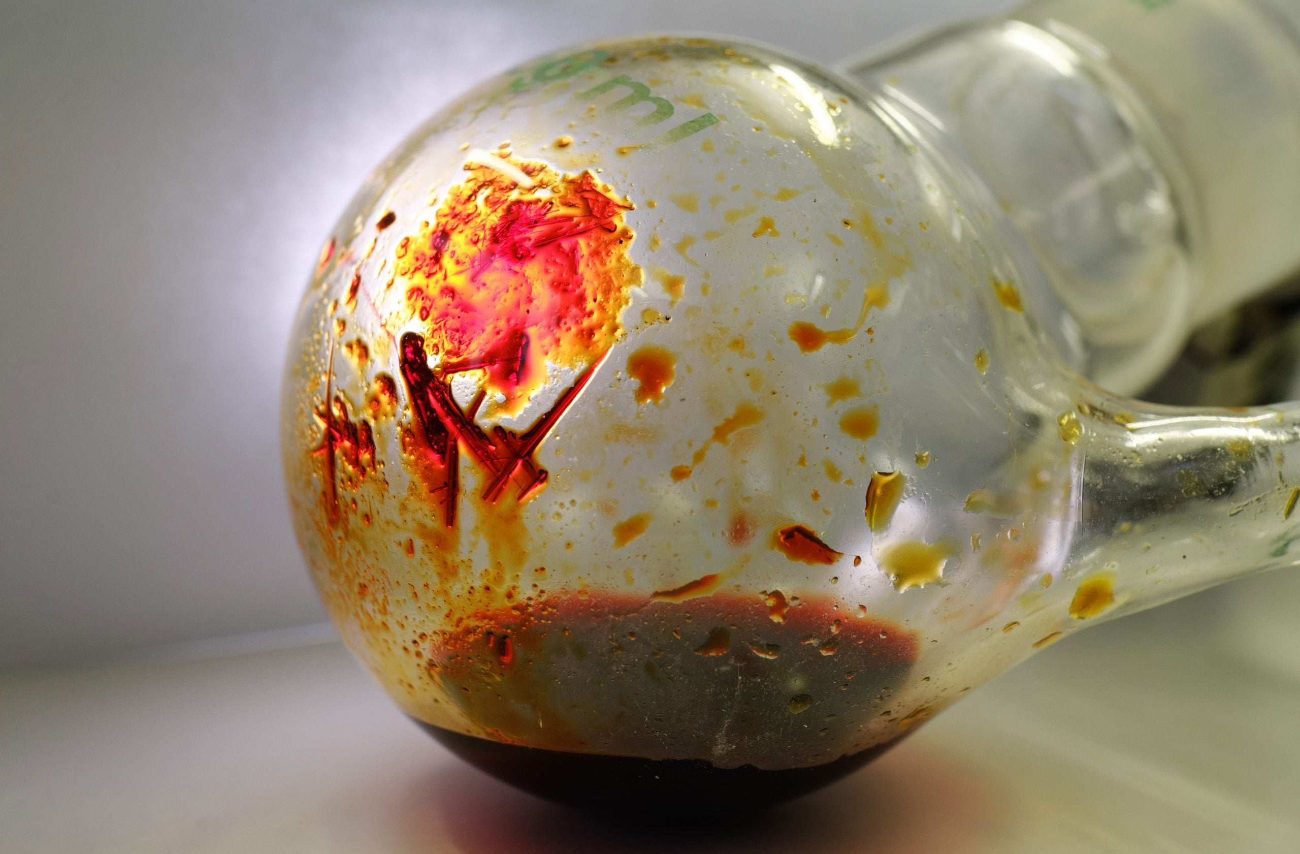 Après des décennies de recherches à l’échelle mondiale, les scientifiques créent enfin le silicium aromatique que l’on croyait autrefois impossible