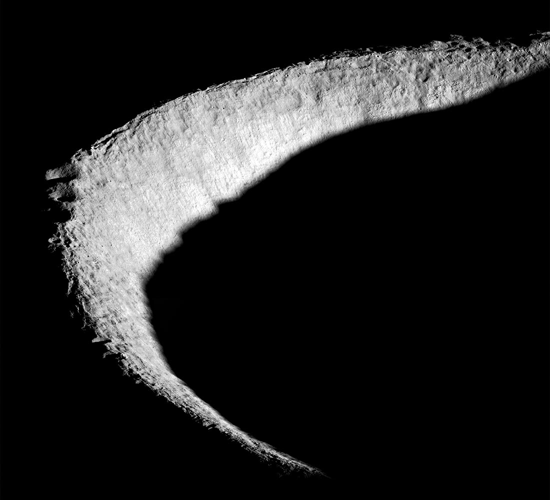 La majorité des dépôts de glace lunaire ont probablement des milliards d'années 