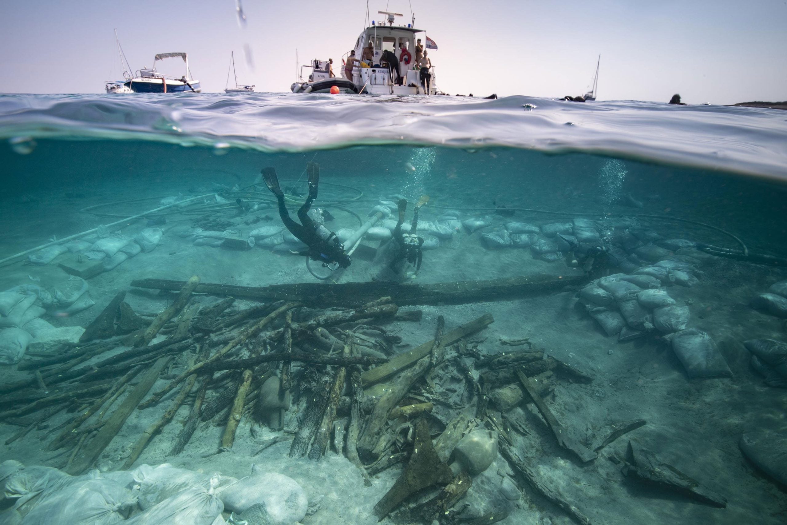 Le revêtement des navires romains antiques révèle des secrets cachés depuis 2 200 ans